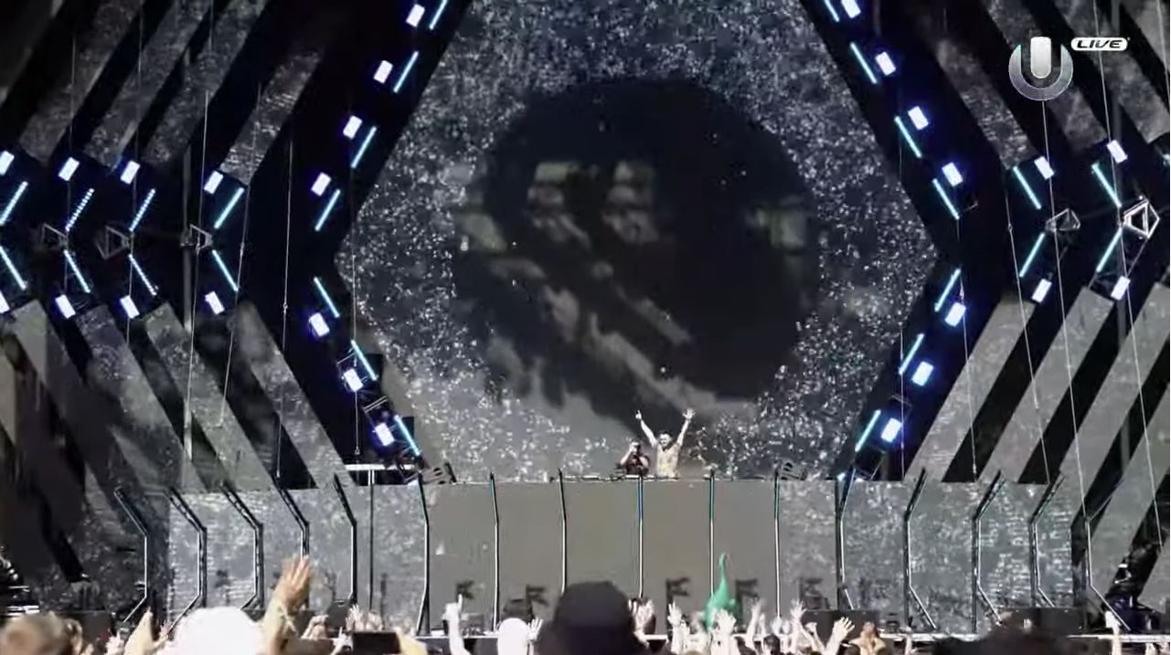 Frank Walker en el Main Stage de Ultra Music Festival.